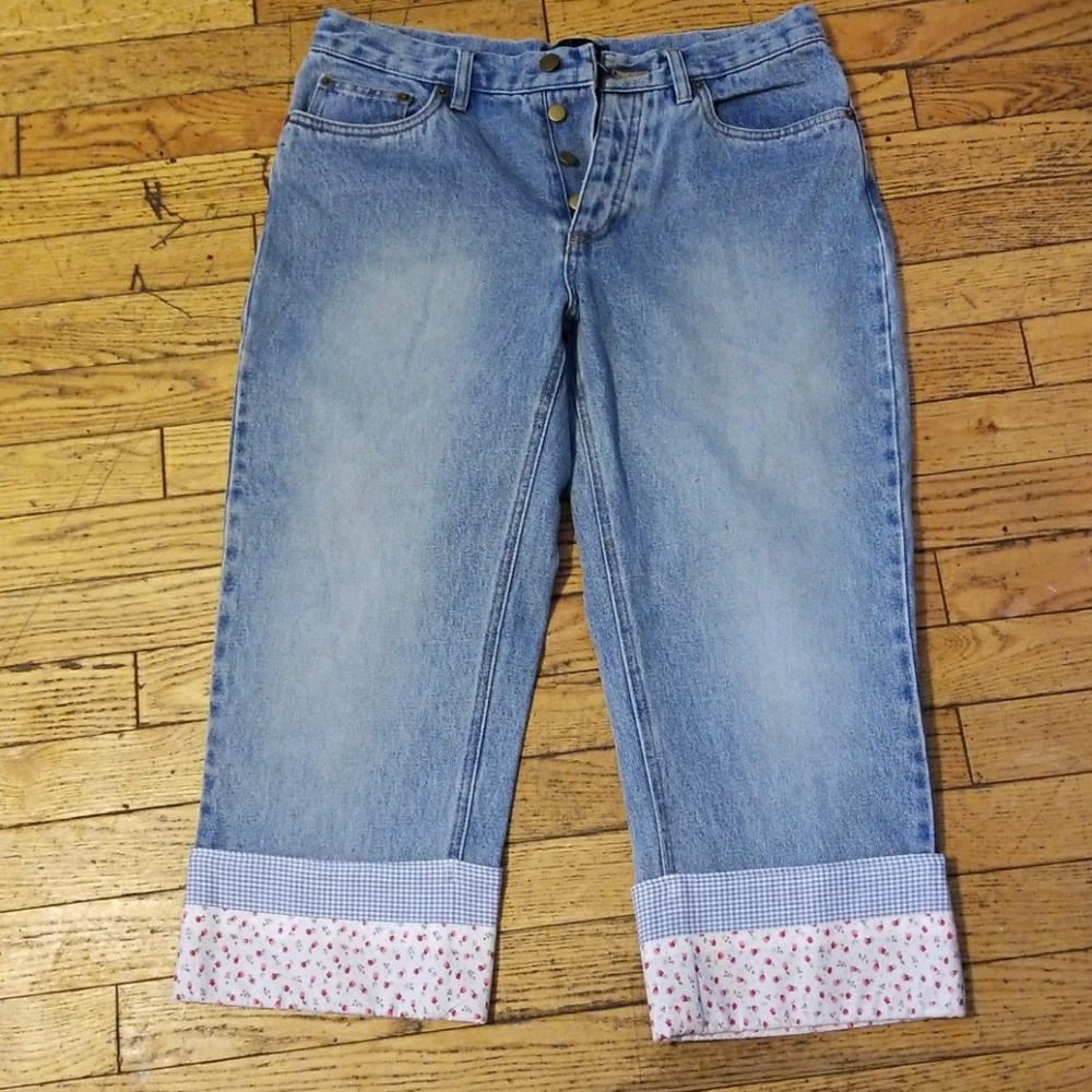 Victoria Secret Capris By Moda Int